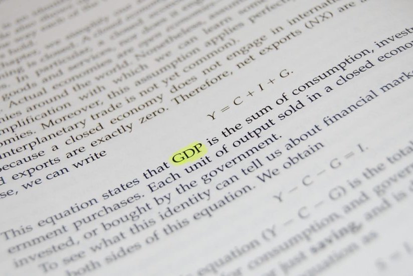 How-to-choose-the-right-translation-agency-for-economic-translations